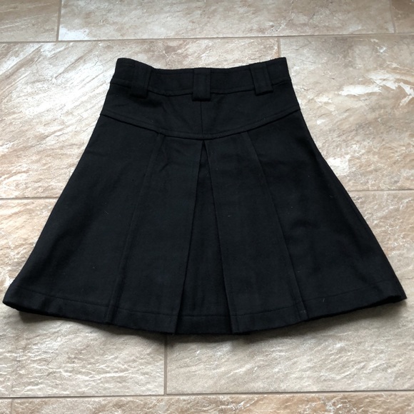 Vintage Pleated Skirt (Size 8, fits like size 4) - Picture 2 of 9
